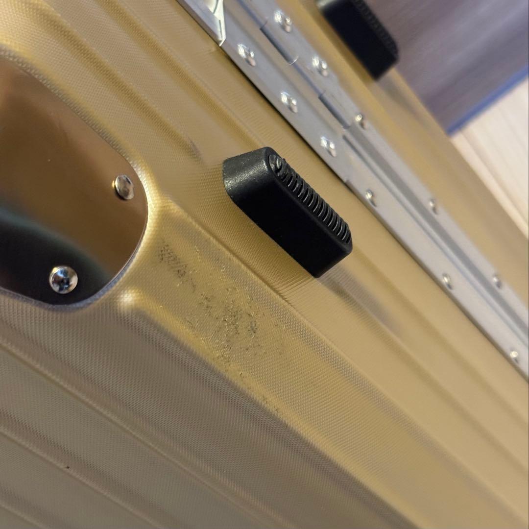 VARNIC ゴールド キャリーケース Mサイズ (73L) スーツケース