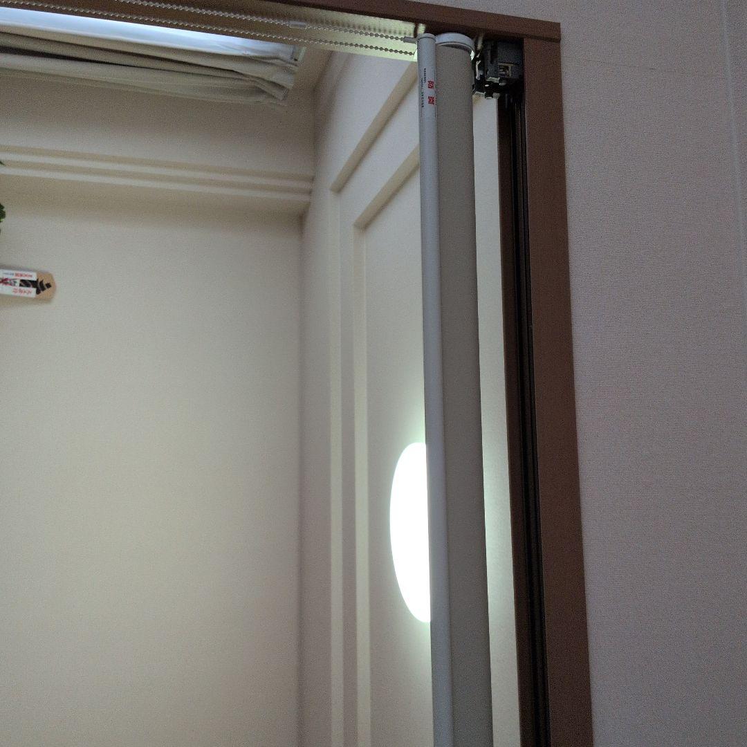 【新品】突っ張り式ロールスクリーン