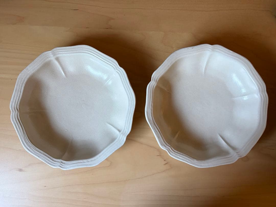 長峰菜穂子さん　レリーフ深皿