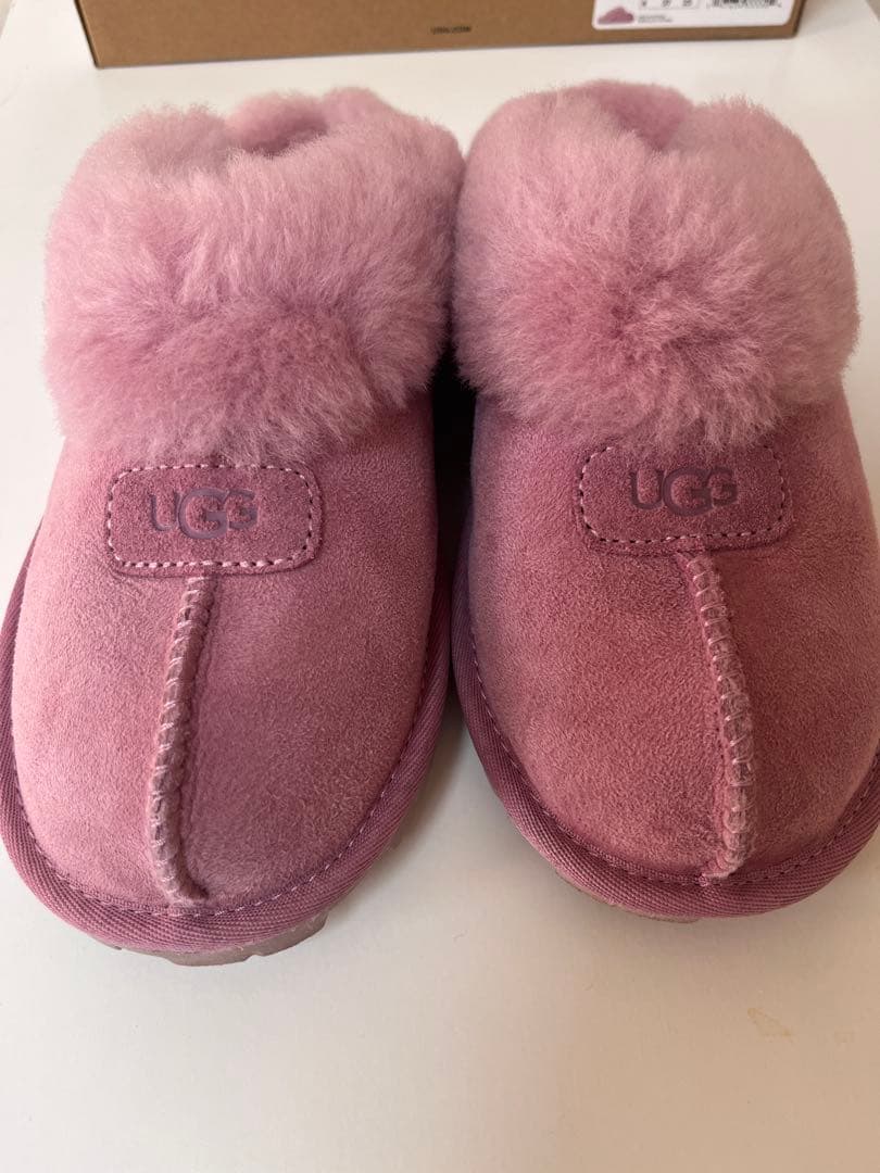 UGG Coquette（コケット）ピンク pink スリッポン