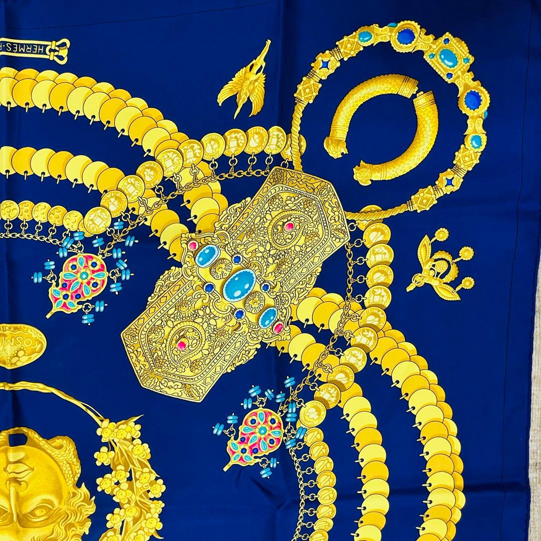 11s30 美品 エルメス HERMÈSスカーフ KOSMIMA シルク100%