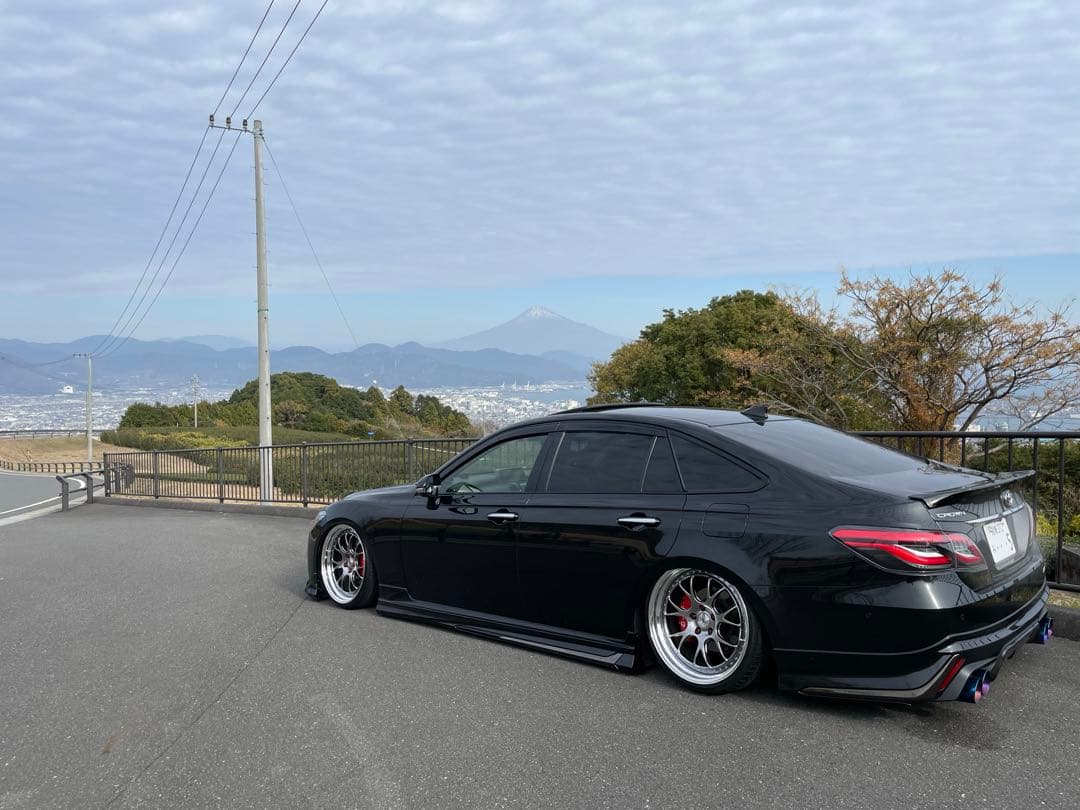 220系クラウン用M'z SPEED レッド ブレーキキャリパー