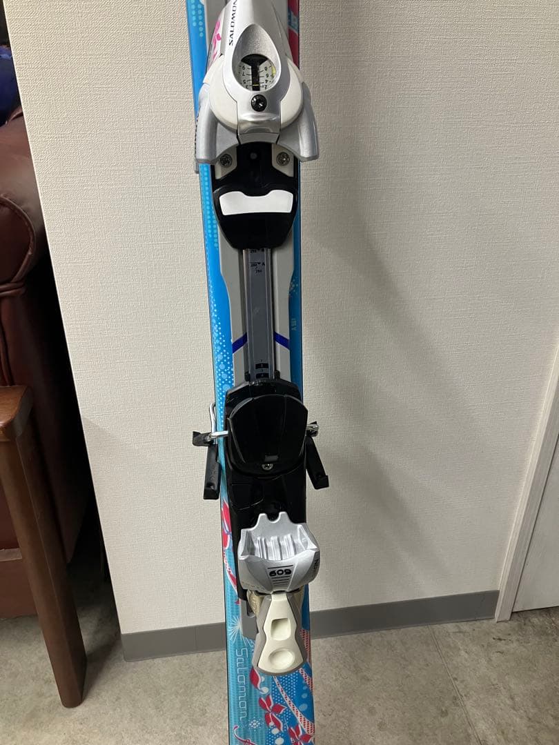【新品】Salomon サロモン　arc en ciel スキー板137センチ
