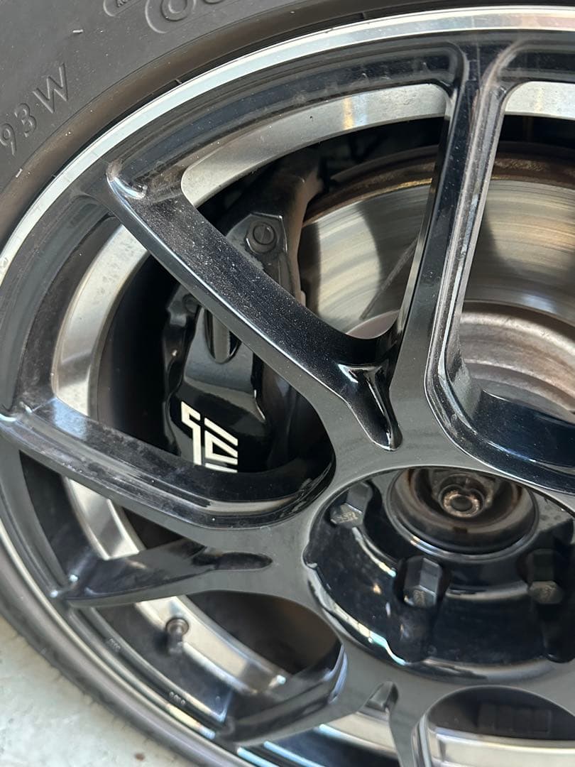 STI ブレンボブレーキキャリパー