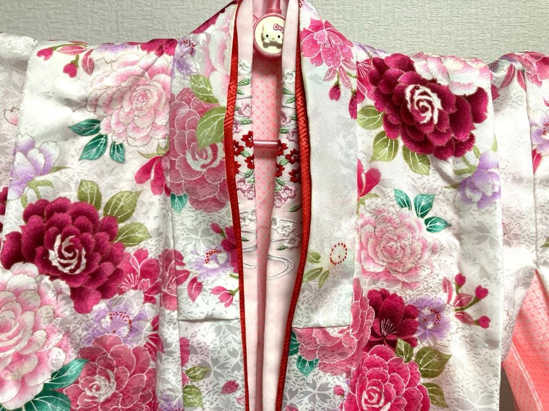 お姫様セット　七五三七歳　女児　バラ花柄 着物小物帯セット　白ピンク