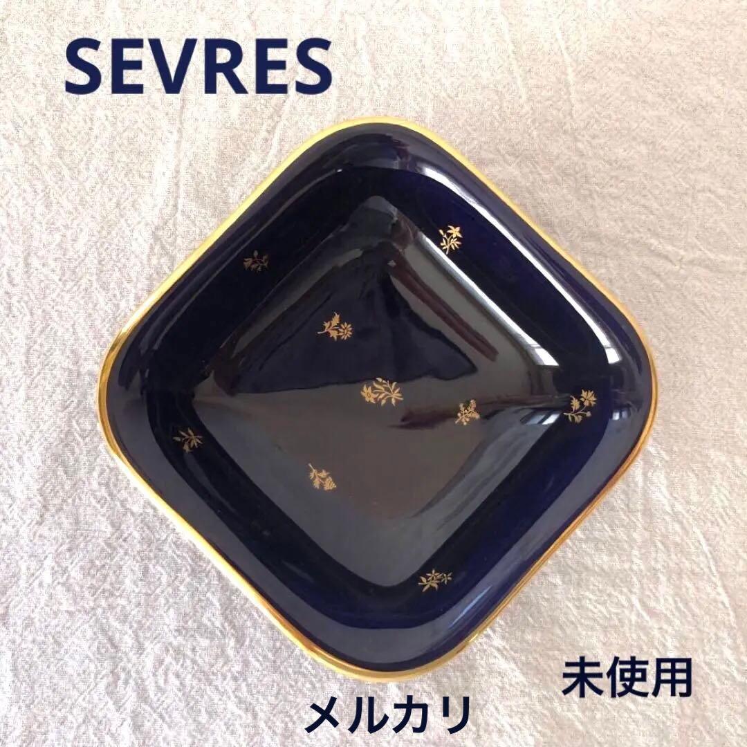 セーブル角形ディッシュ☆ファットブルー☆24K金彩小花紋様☆仏ヴィンテージ未使用