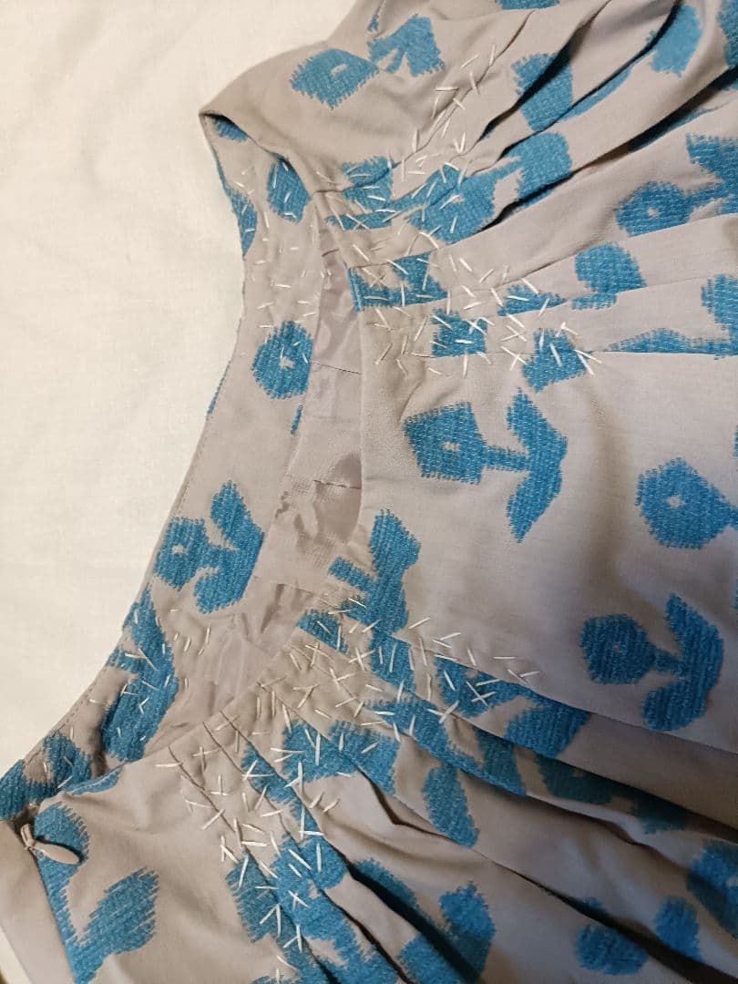 未使用　ミナペルホネン　garden　スカート　素人長期保管品