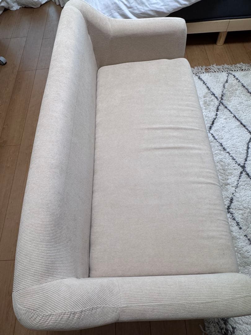 【美品】 LOWYA ロウヤ 2人掛けソファ　ベージュ