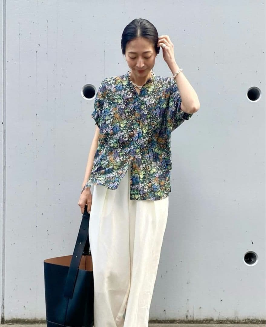 JOURNAL STANDARD L'ESSAGE タックスリーブシャツ　花柄