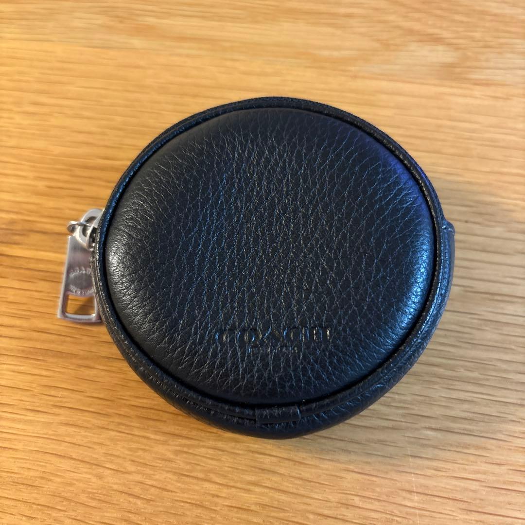 【美品】COACH ブラック ボディバッグ　ポーチ付き