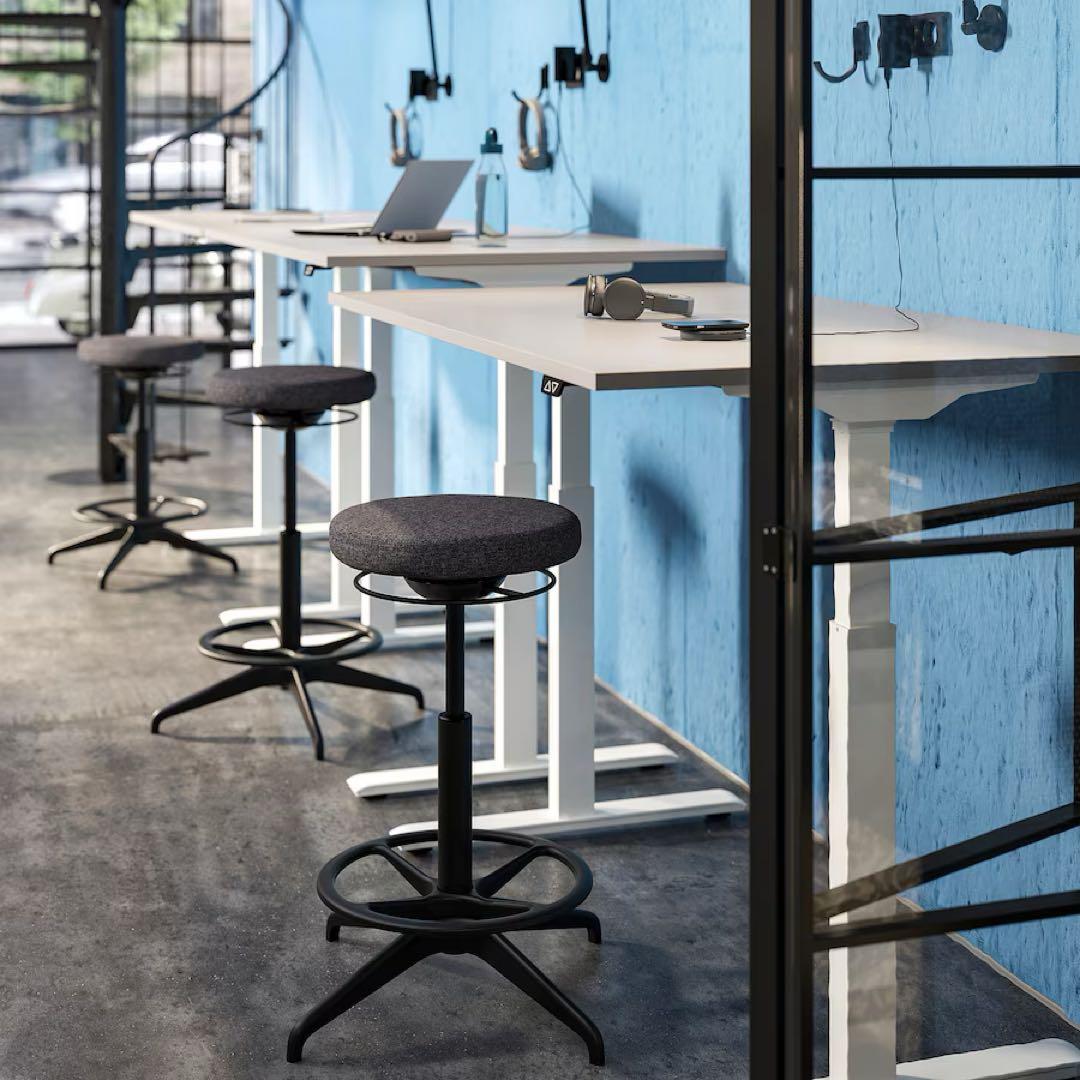 美品IKEA LIDKULLEN イケア リドクレン　昇降チェア