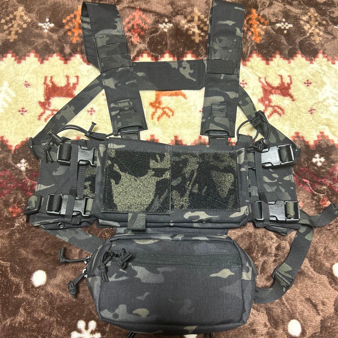 チェストリグマルチカムブラック