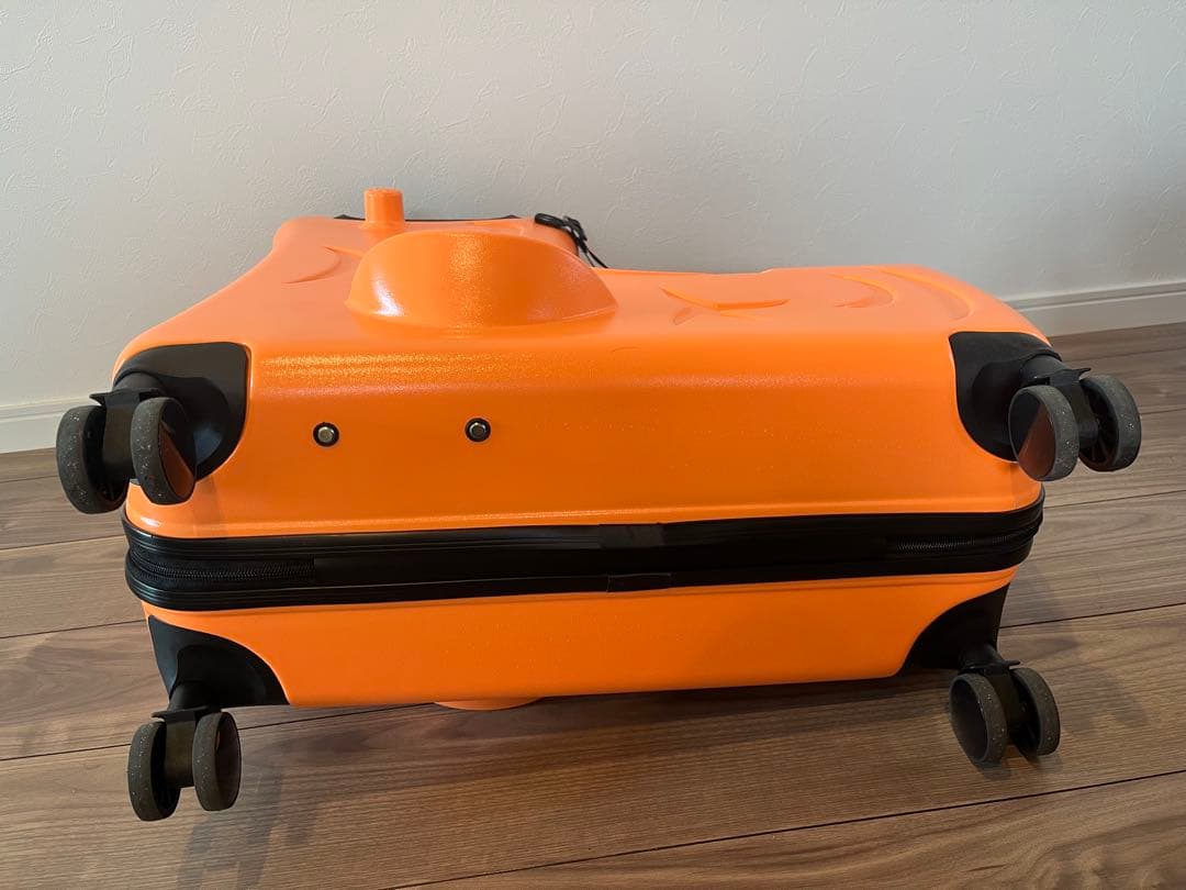 乗れるキャリーケース　のりっこ