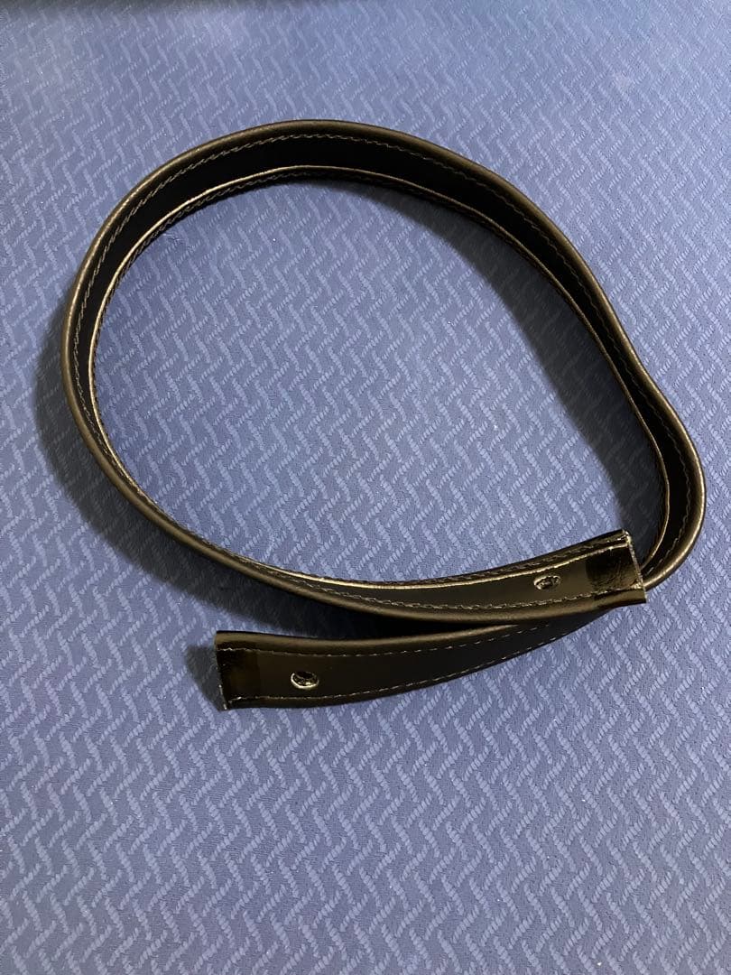 ハーレー　M8 ソフテイル　純正　シート　サンダウナー　ベルト付　美品