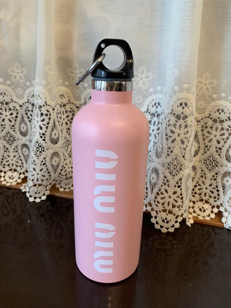 ♡ MIU MIU ピンク ステンレスボトル ♡