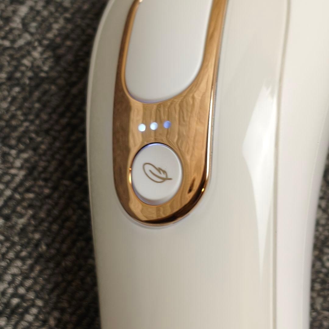 BRAUN IPL脱毛器 ポーチ付き Silk-expert Pro 5 VIO