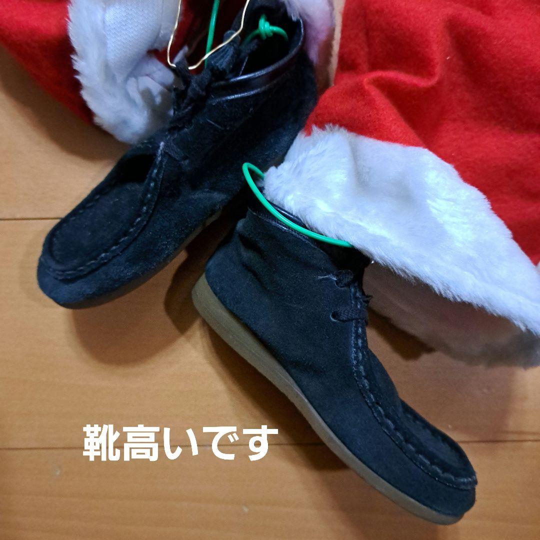 クリスマスのサンタクロース(後ろ姿)