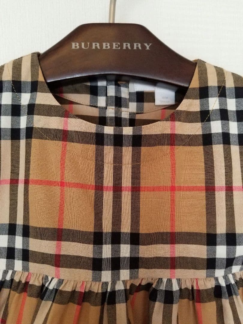 バーバリーチルドレンワンピース 未使用近 ノバチェック 茶 半袖 フリル美品