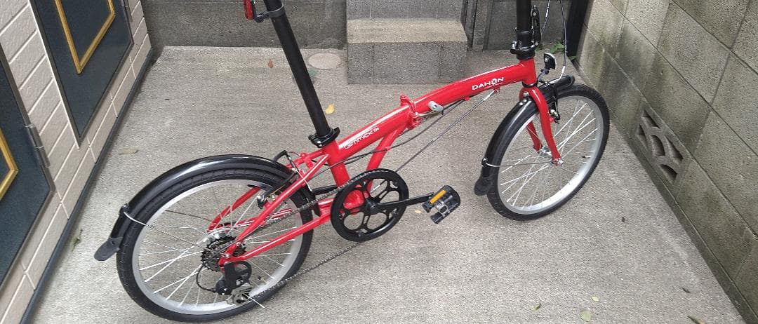 DAHON Gimmick D6 20インチ　赤　新品　未使用　室内保管