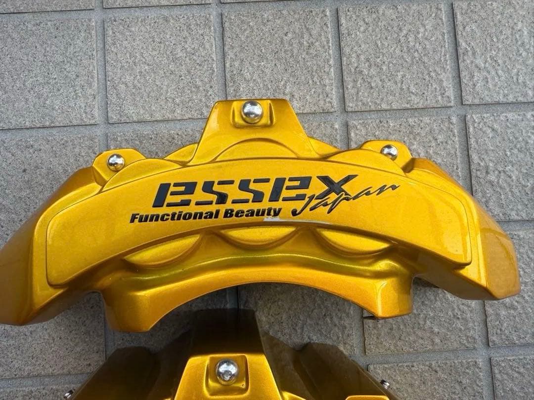 essex 200系　ハイエース用　キャリパーカバー