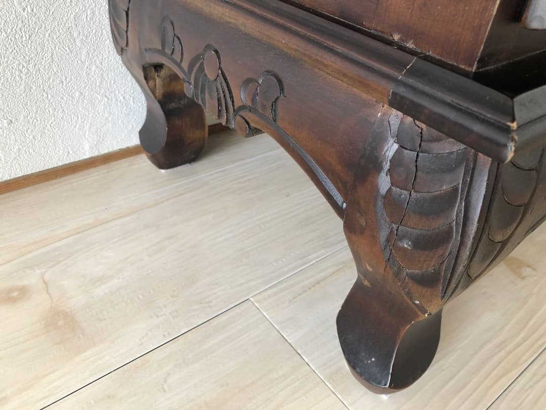 猫足アンティーク風　木製キャビネット