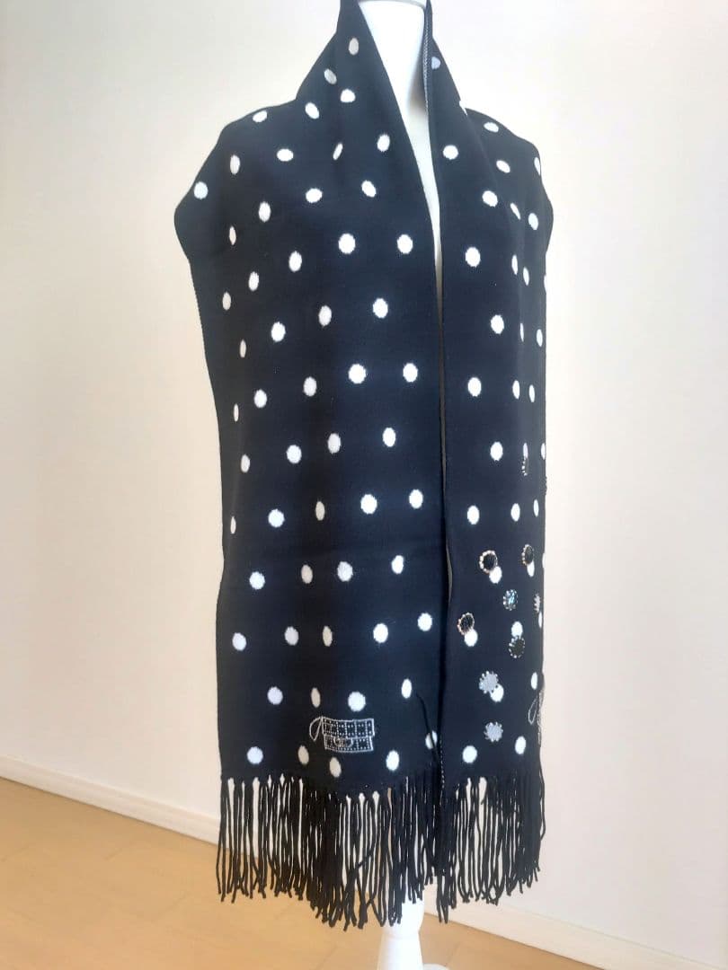 未使用品CHANEL水玉模様 フリンジ付き マフラー
