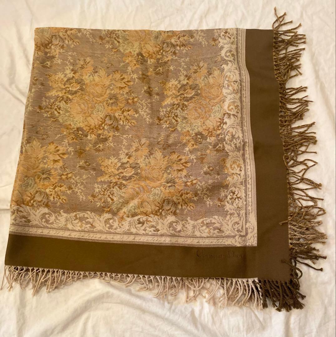 クリスチャンディオールDiorの大判ストール　良い柄