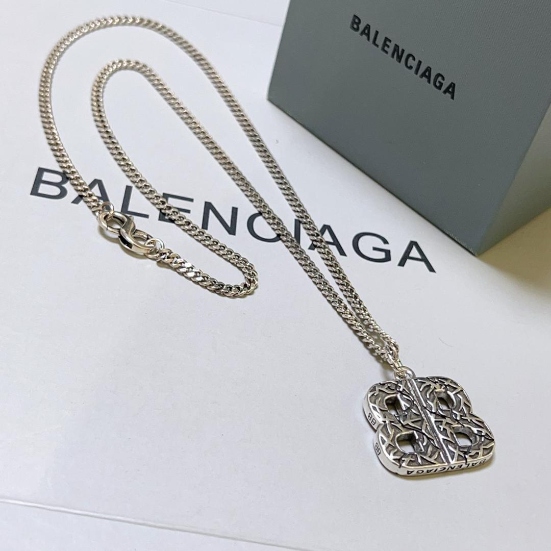 【韓国限定】日本未発売 BALENCIAGA シルバー ネックレス