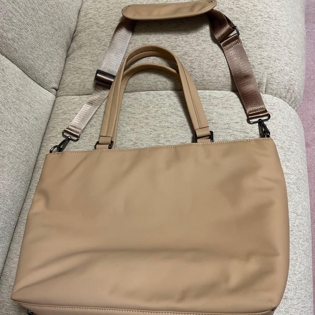 値下げ　トートバック　QUICK PACK TOTE ベージュ NIGオンライン