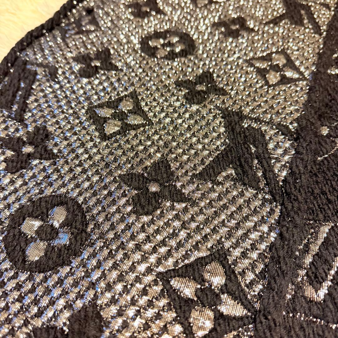 LOUIS VUITTON ロゴマニア エシャルプ マフラー ウール シャイン