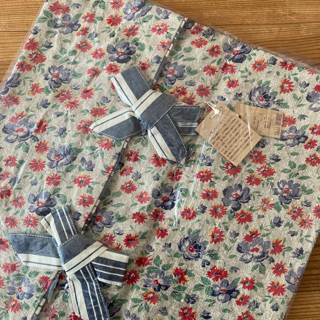 新品 ハグオーワー クッションカバー 2枚セット リネン 花柄