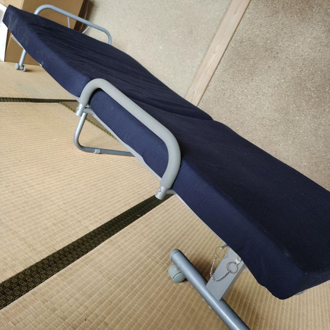 折り畳みベッド