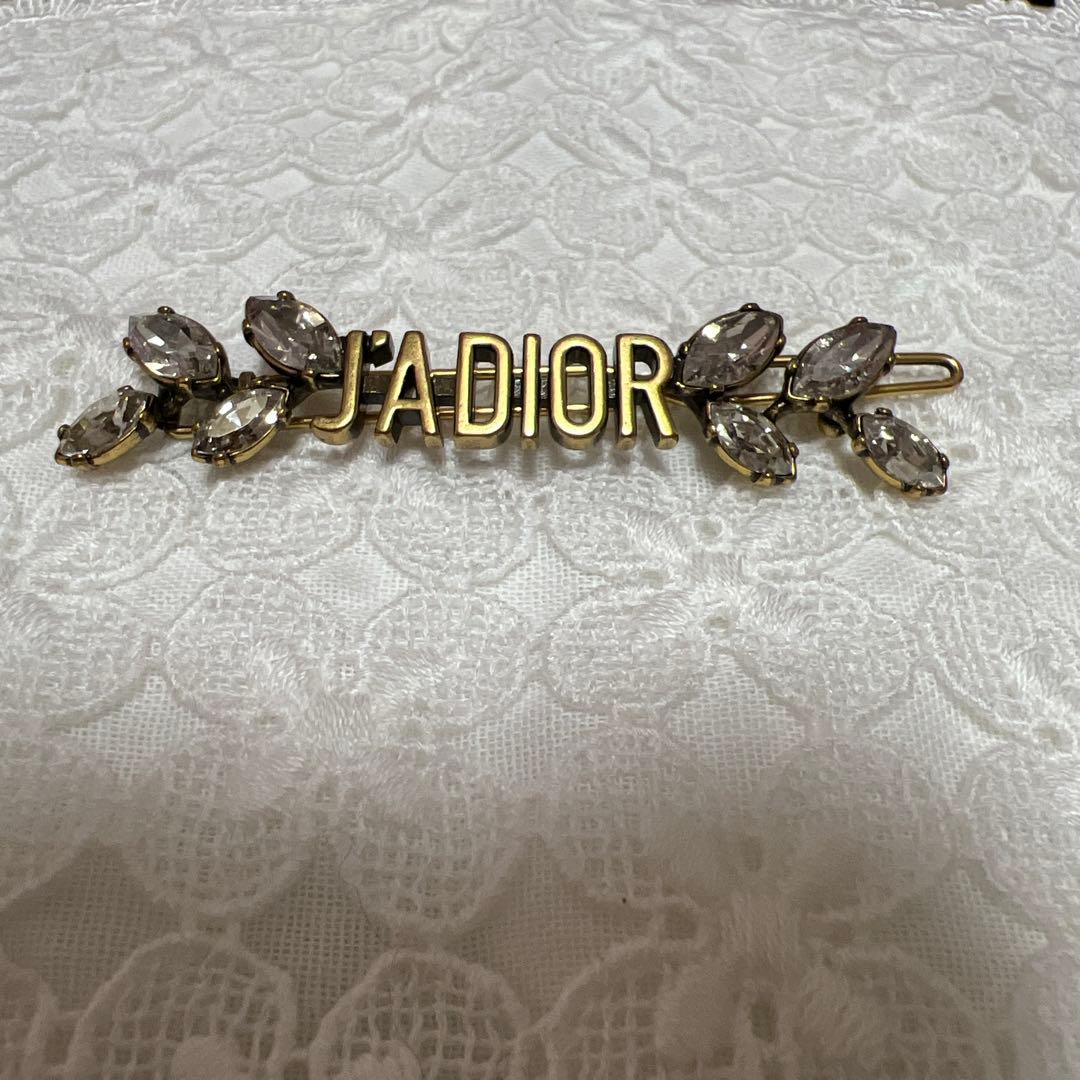 JADIORクリスタルヘアピン