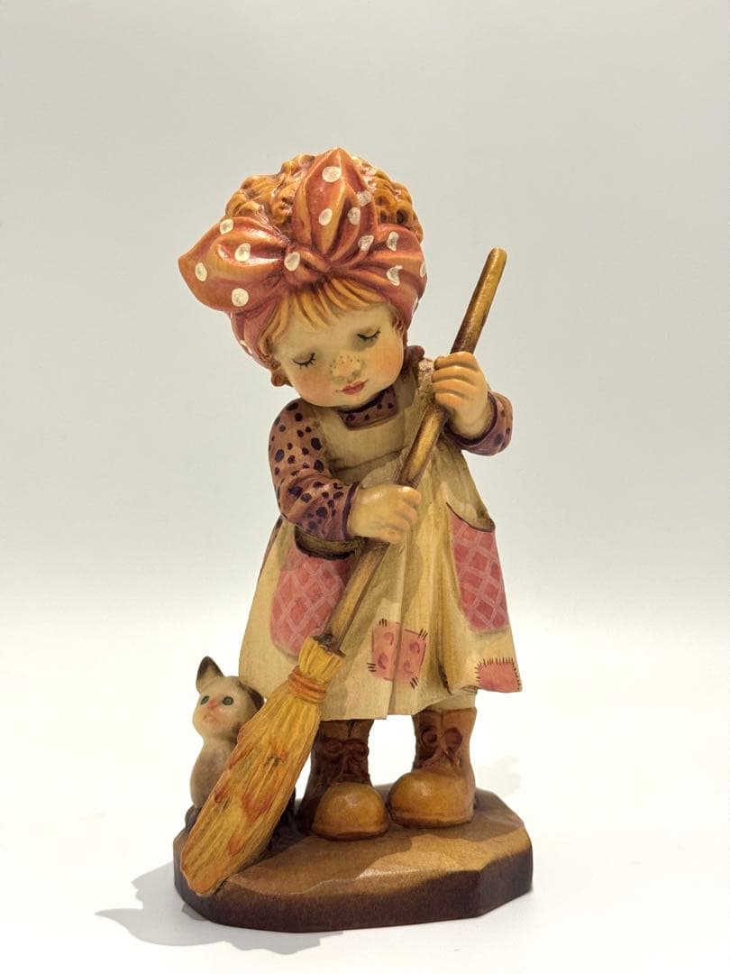 ANRI 木彫り人形 4000体限定 アンリ フィギュア フィギュリン