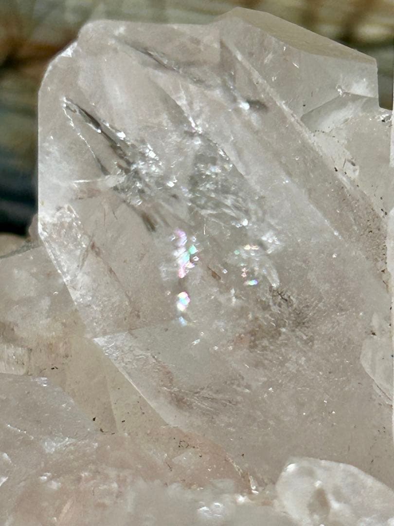 ご縁感謝SALEピンクレムリアン　クラスター　虹あり　キラキラ　天然石