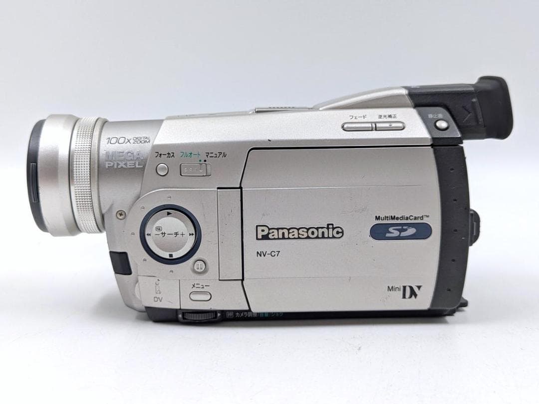 miniDVのダビングに！ Panasonic ビデオカメラ NV-C7 02