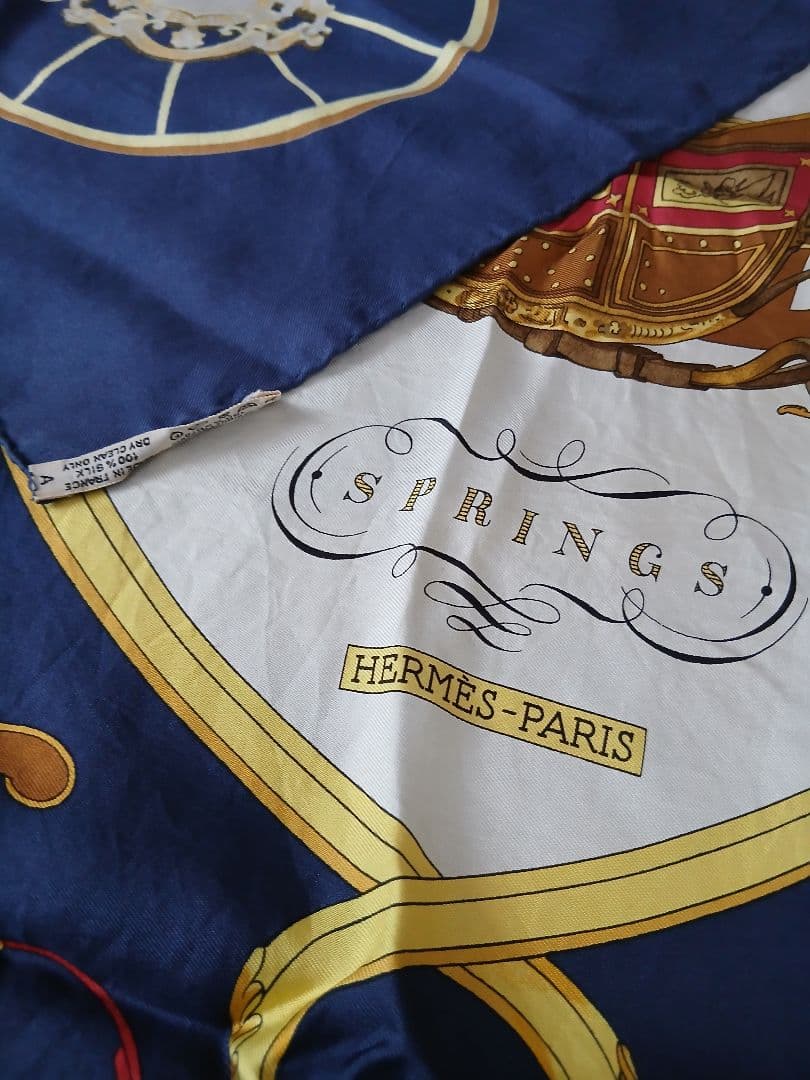 HERMES Springsカレ90 ネイビー シルクスカーフ