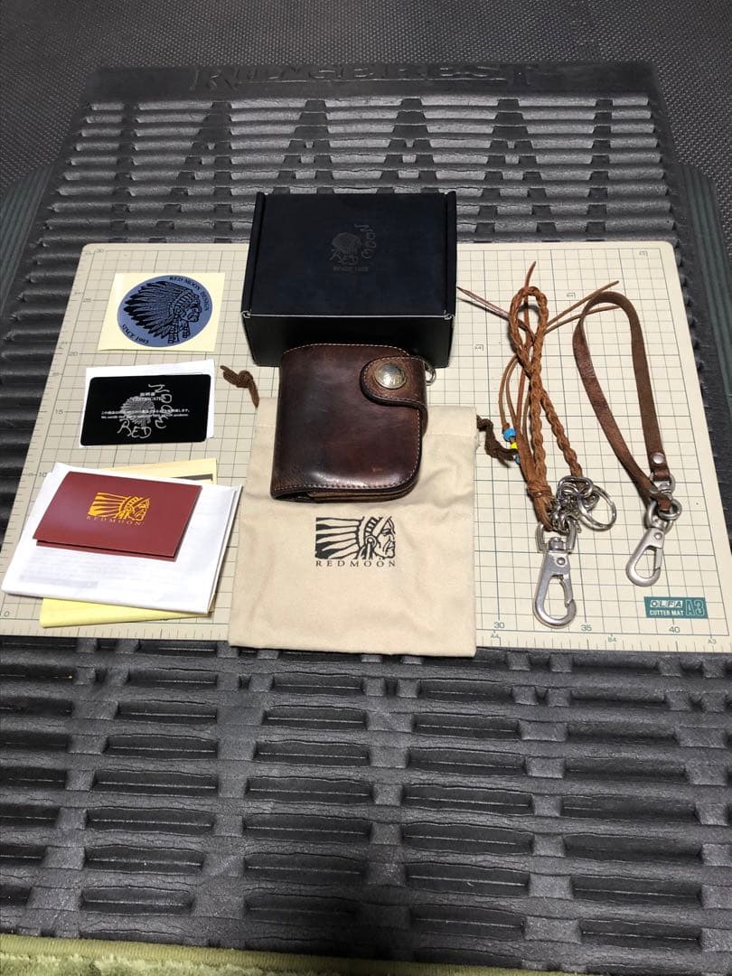 REDMOON 二つ折り財布 ブラウン