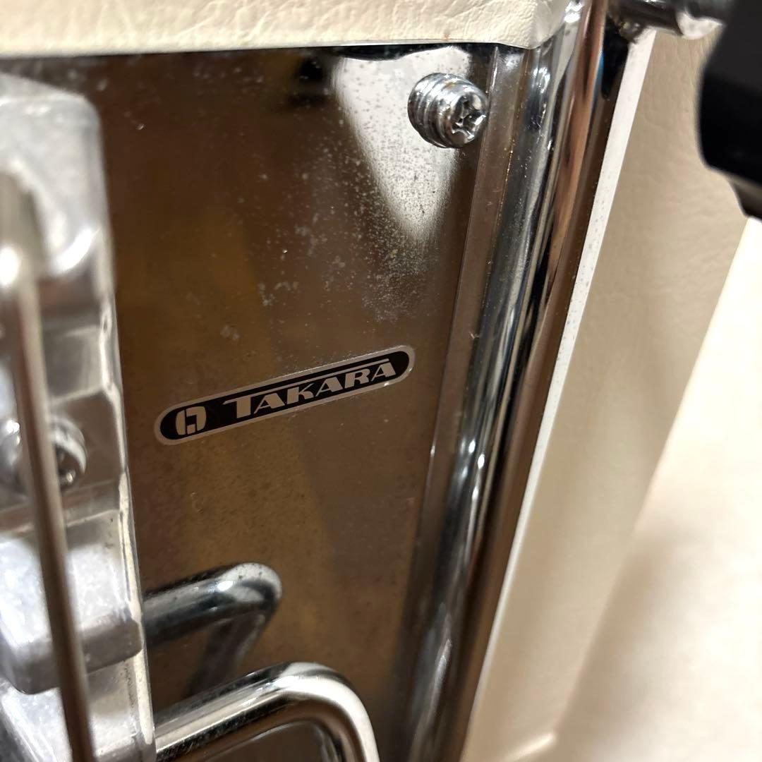 【美品】タカラベルモント 折りたたみ エステチェア