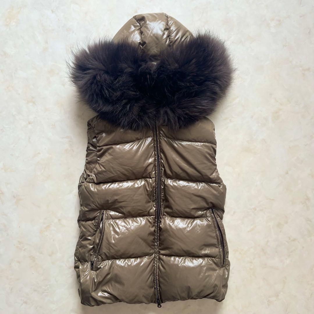 【新品未使用タグ付き】DUVETICA GOCCIA ダウンベスト