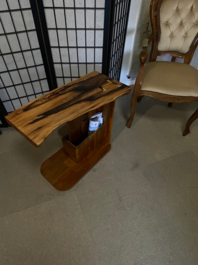 黒柿無垢材 アシンメトリック サイドテーブル