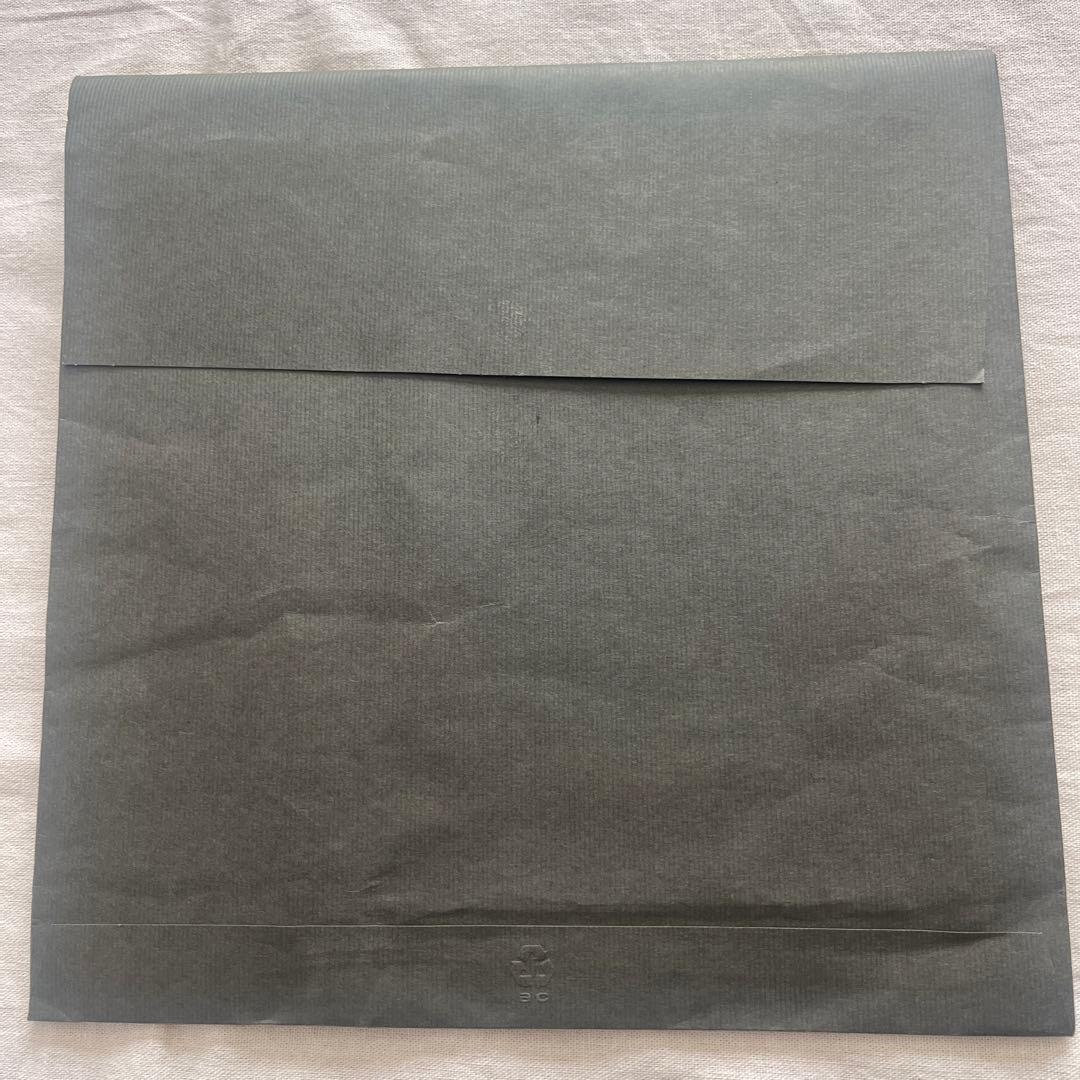 GUCCI シルクスカーフ　タグ付き新品未使用　グッチ