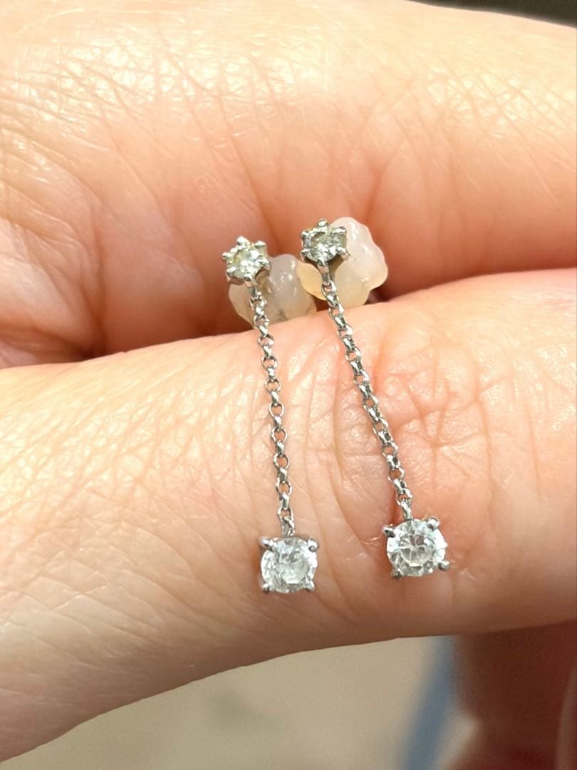 k18WG ダイヤスイングピアス