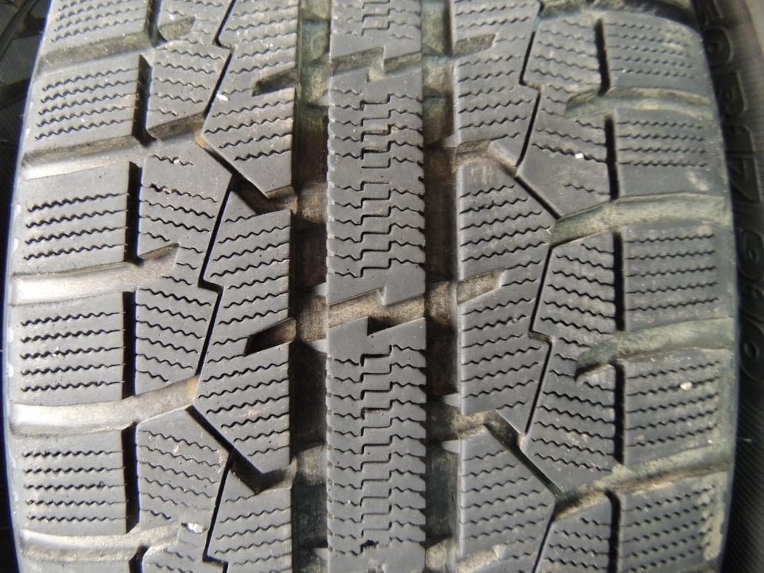 T696　215/50R17　TOYO　スタッドレス　4本　2021年製