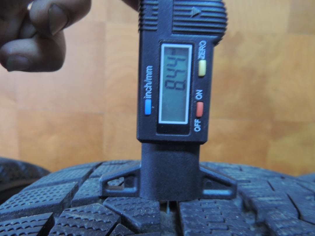 T696　215/50R17　TOYO　スタッドレス　4本　2021年製