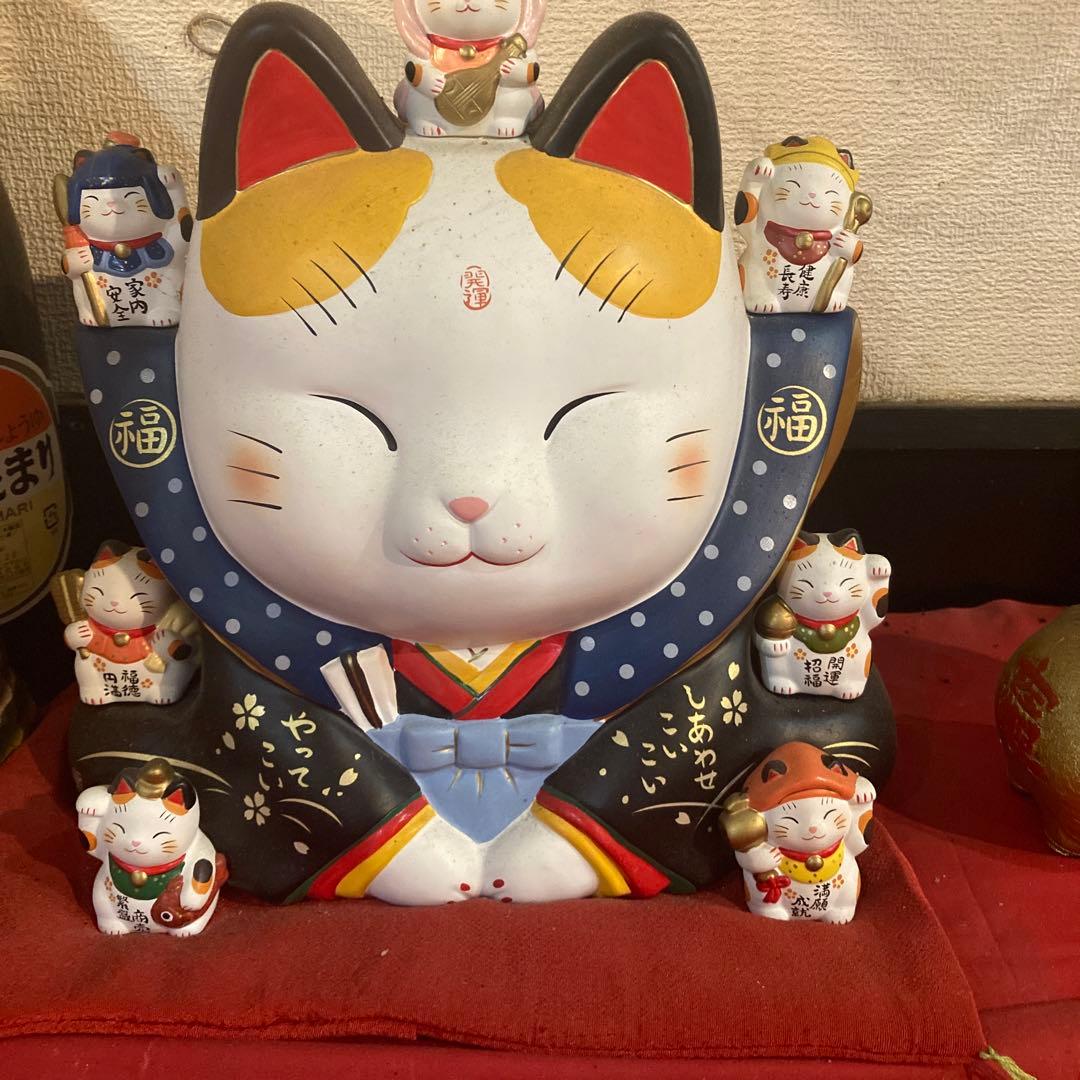 縁起の良い置物です