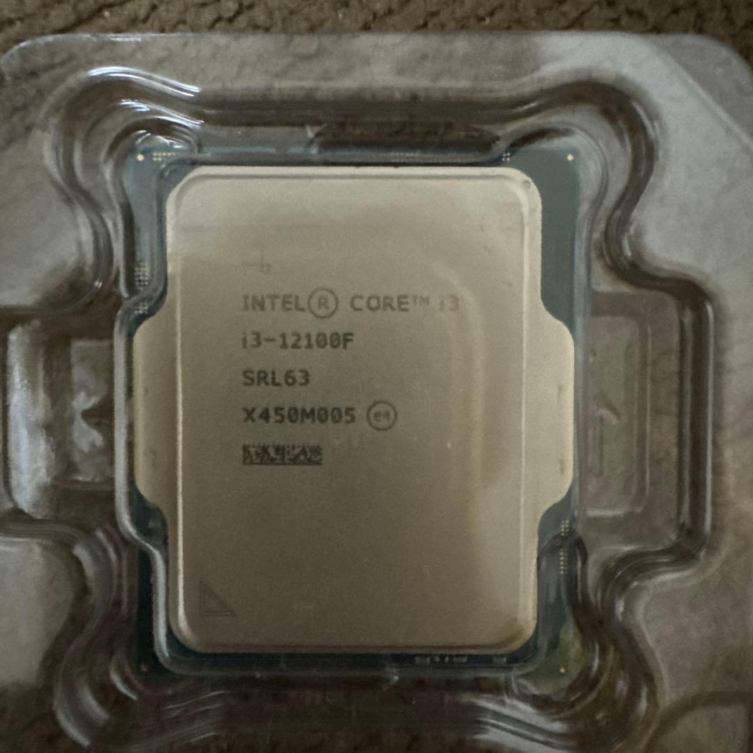 CPU Intel Core i3-12100F