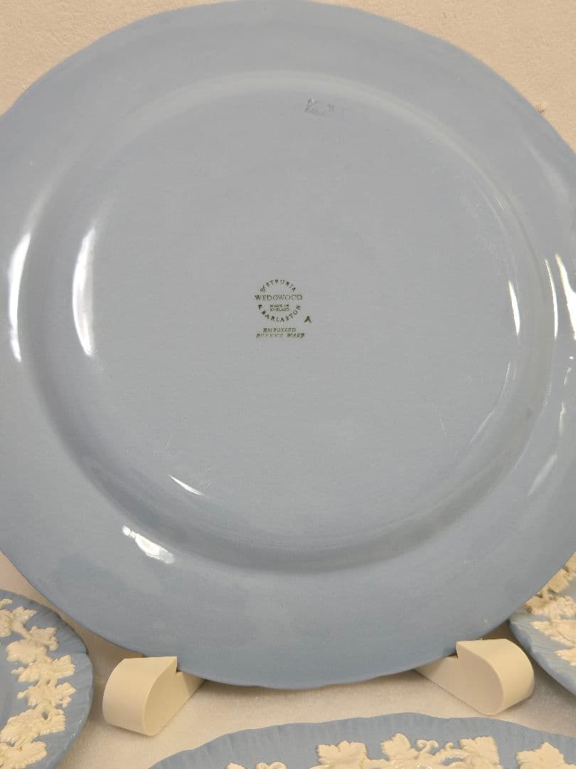 【ウェッジウッド】クイーンズウェア　プレート3枚２セット
