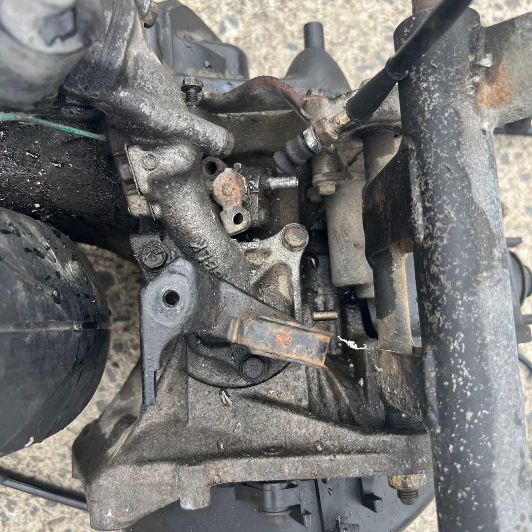 ライブディオ AF34 リアホイール付きエンジン 不動 部品取りなどに