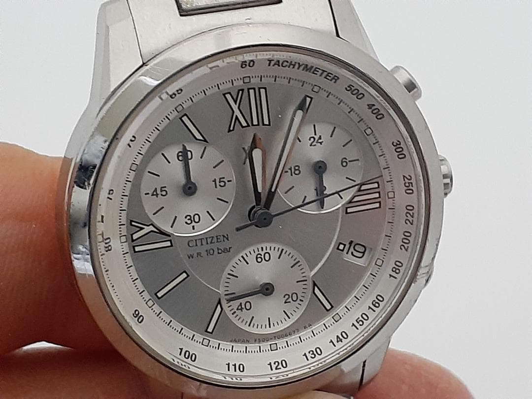 超美品【多機能・稼働品】CITIZEN シチズン クロノグラフ シルバー